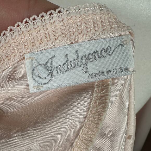 Vintage Indulgence Peach Satin Dot Cami Size 34 USA Made 90s Y2K Lingerie Top - Picture 10 of 12